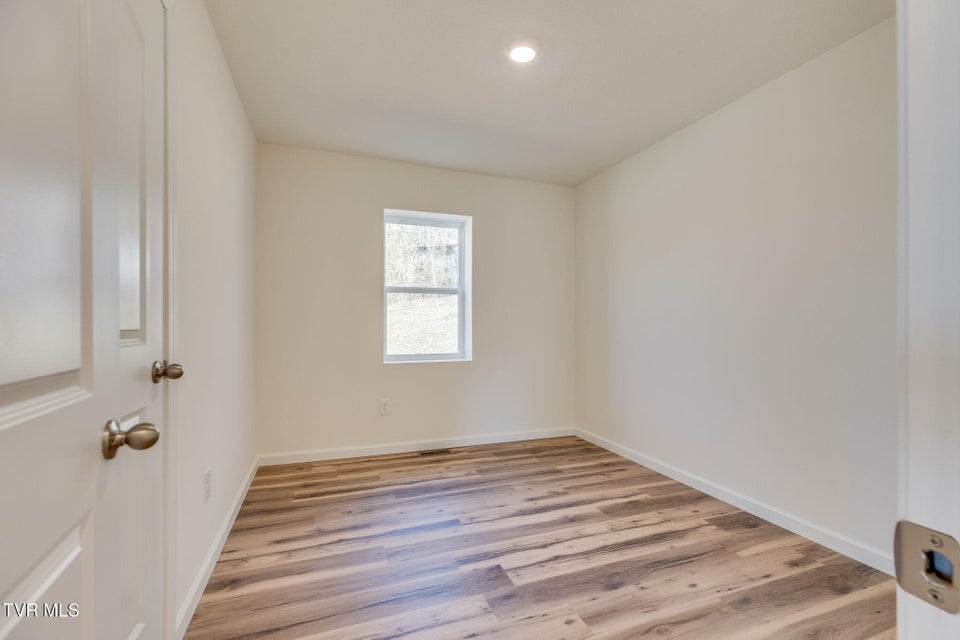 Photo #15: 200 Independence Drive