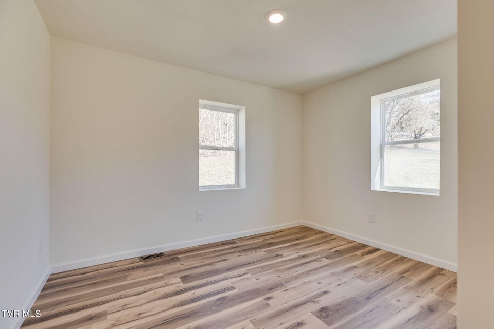 Photo #18: 200 Independence Drive