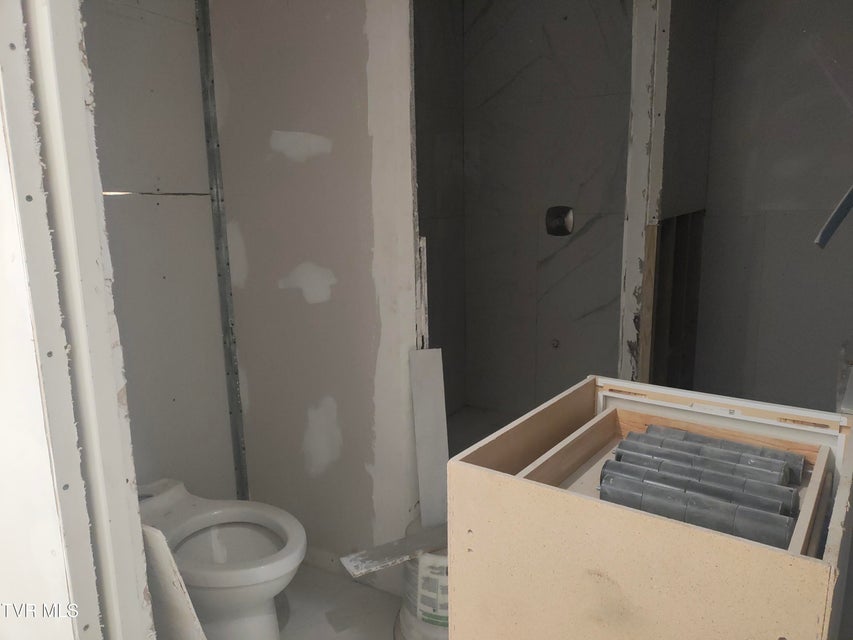 Photo #8: 514 Ranier Drive