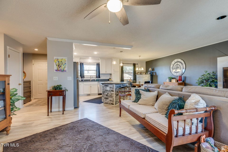 Photo #9: 1006 Olympus Circle