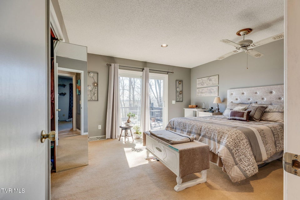 Photo #14: 1006 Olympus Circle