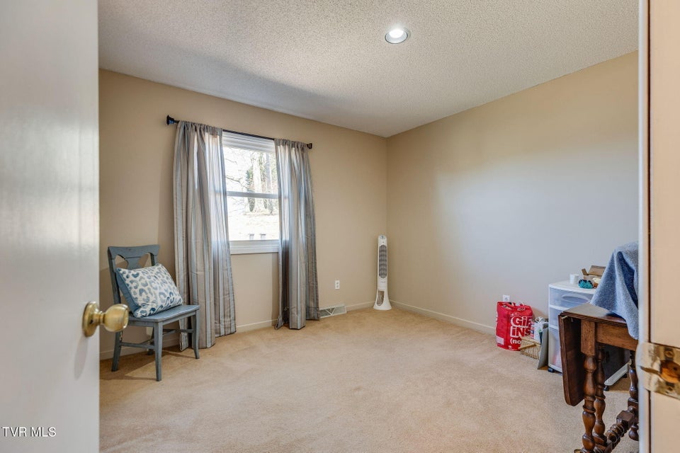 Photo #22: 1006 Olympus Circle