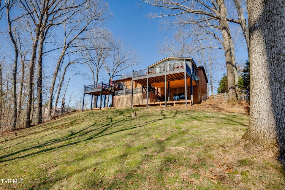 Photo #32: 1006 Olympus Circle