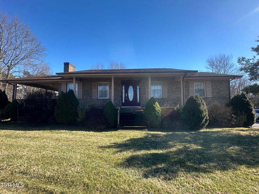 Photo #3: 533 Monte Vista Drive