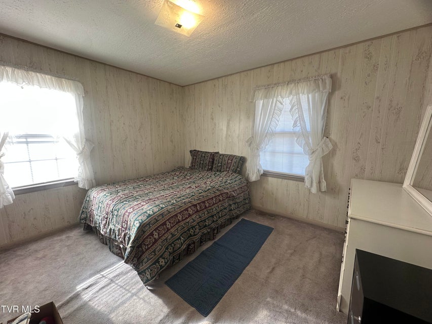 Photo #19: 533 Monte Vista Drive