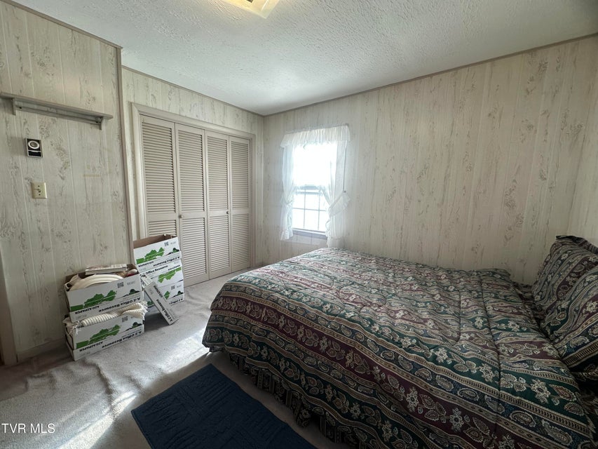 Photo #20: 533 Monte Vista Drive