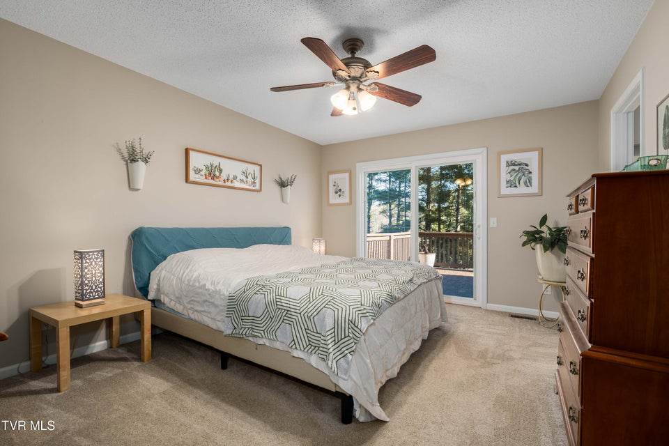 Photo #28: 149 Old Mill Court