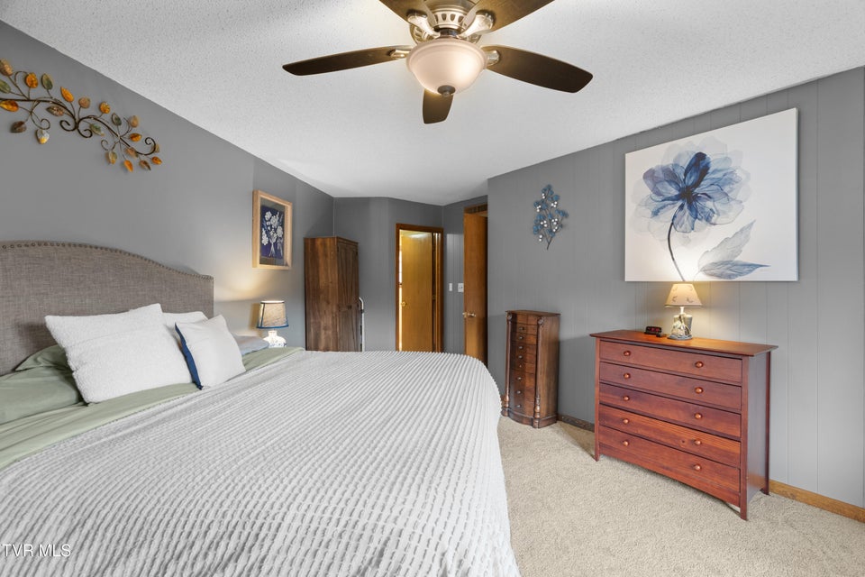 Photo #14: 1824 Oriole Road