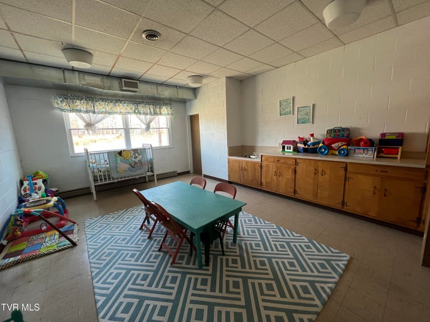 Photo #16: 208 Vi Ranch Road