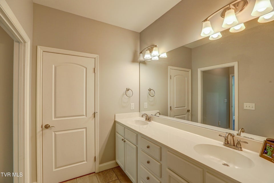 Photo #37: 1434 Hatterdale Farm Road