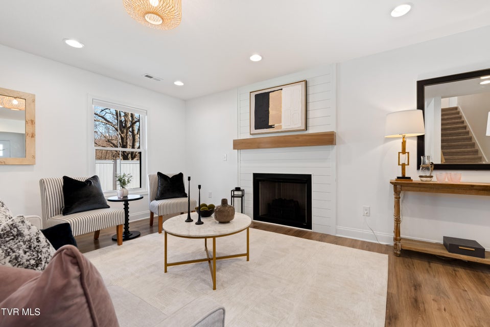 Photo #12: 1072 Riddle Ridge