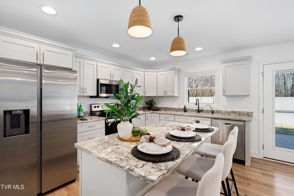 Photo #20: 1072 Riddle Ridge