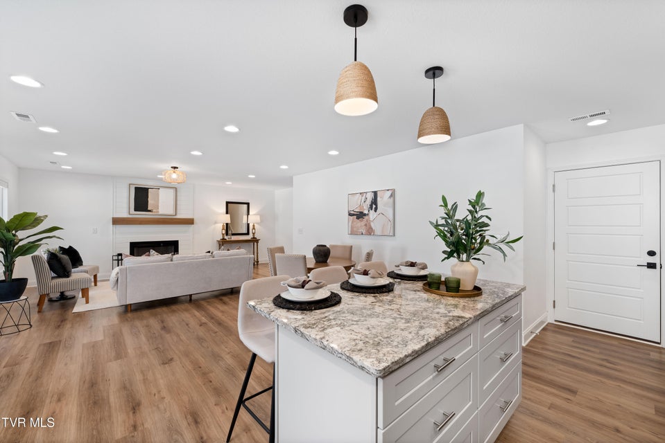 Photo #23: 1072 Riddle Ridge