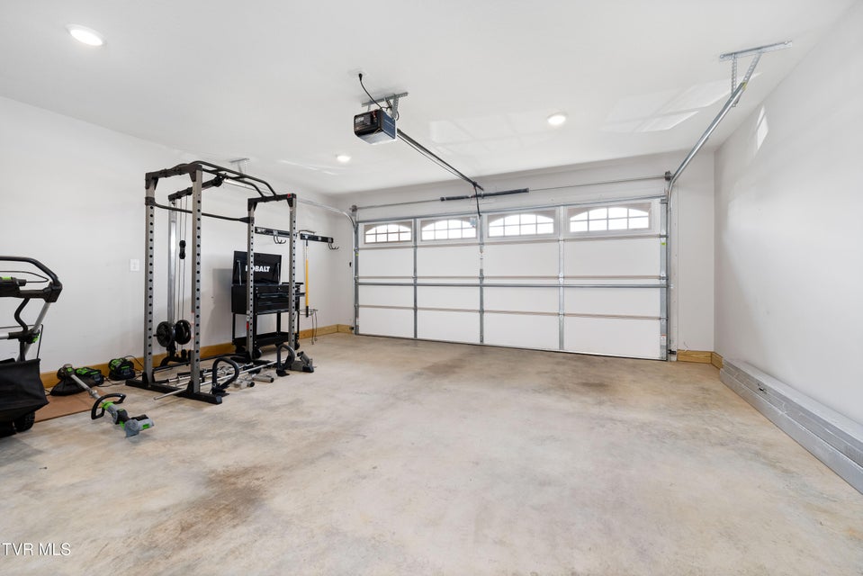 Photo #36: 1072 Riddle Ridge