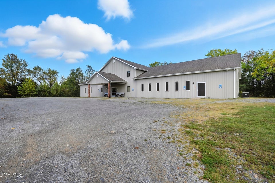 Photo #4: 368 Clay Street