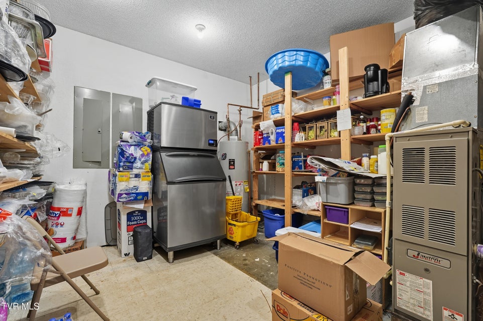 Photo #23: 368 Clay Street