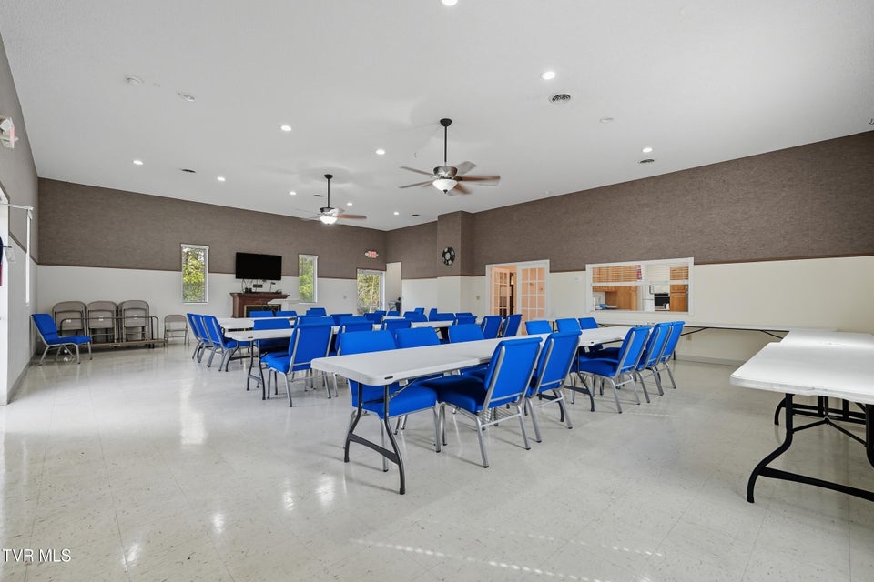 Photo #25: 368 Clay Street