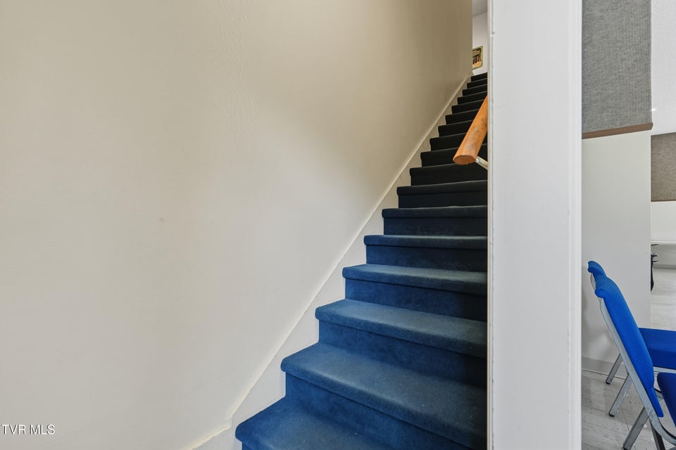 Photo #27: 368 Clay Street