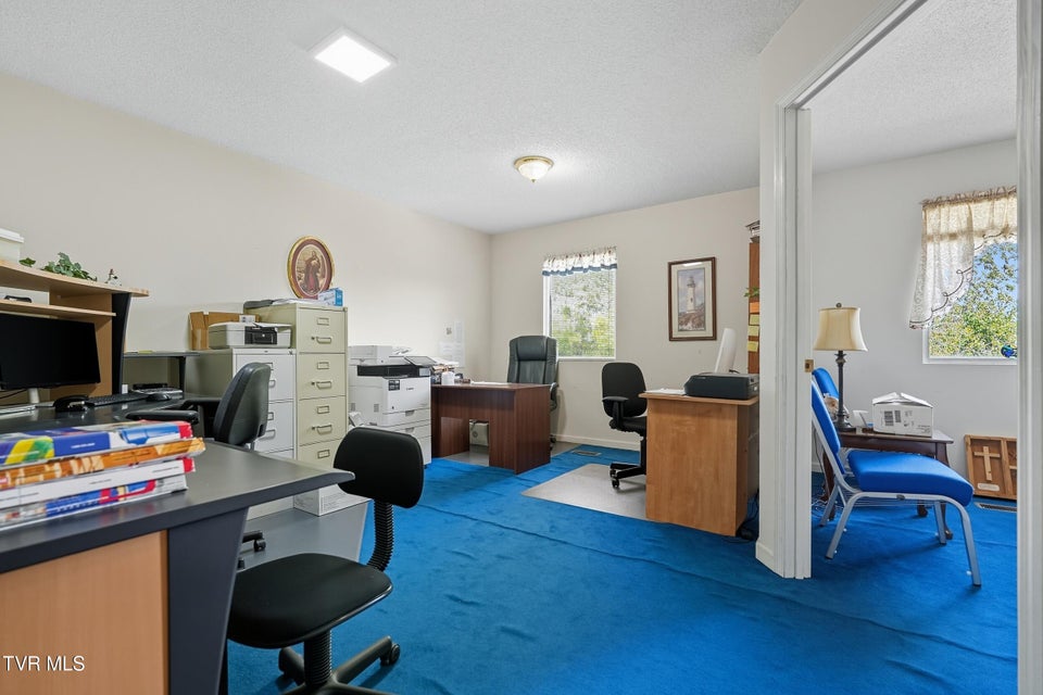 Photo #31: 368 Clay Street