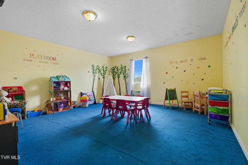 Photo #37: 368 Clay Street