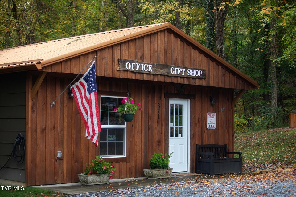 Photo #10: 383 Tva Road