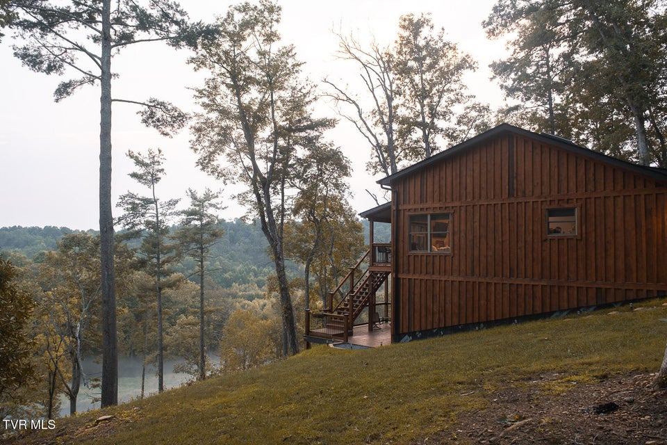 Photo #33: 383 Tva Road