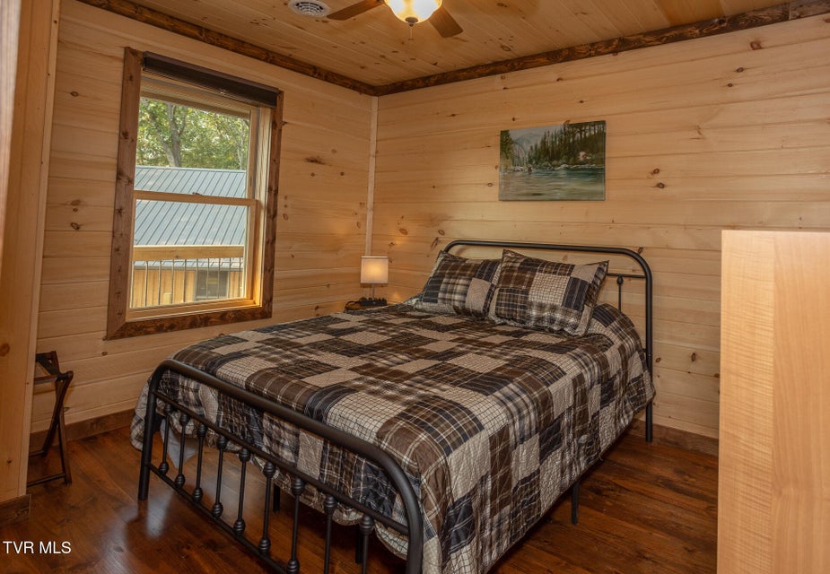 Photo #38: 383 Tva Road