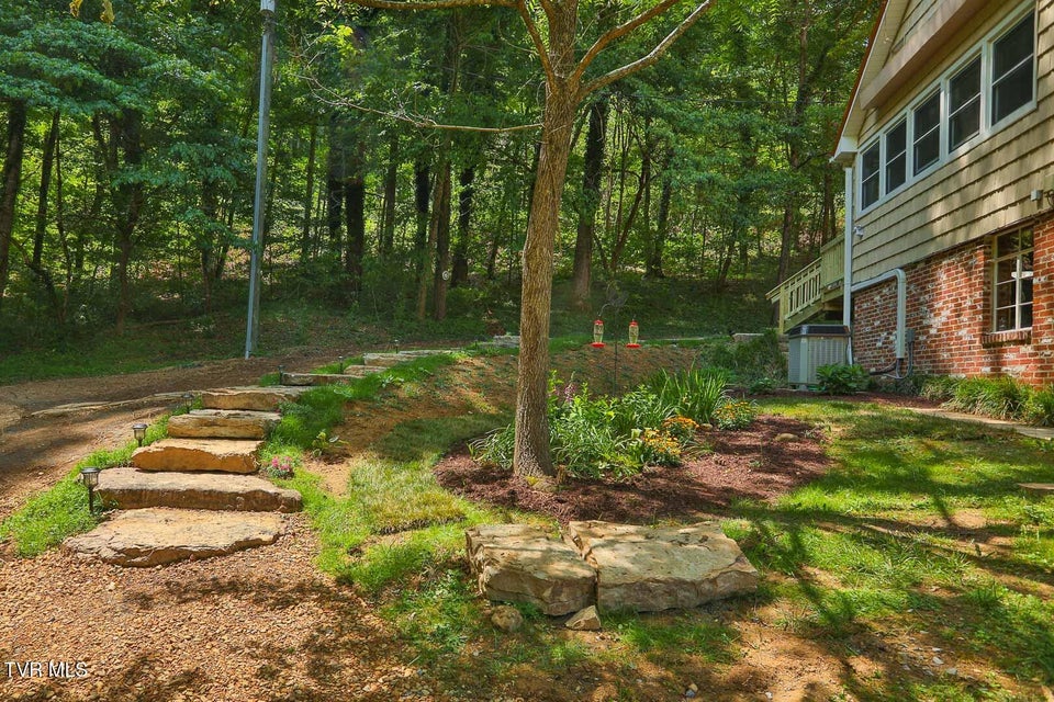 Photo #42: 383 Tva Road