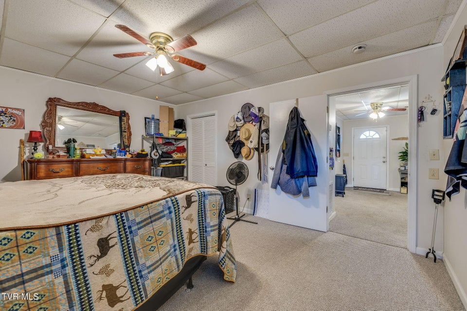 Photo #18: 702 Main Street