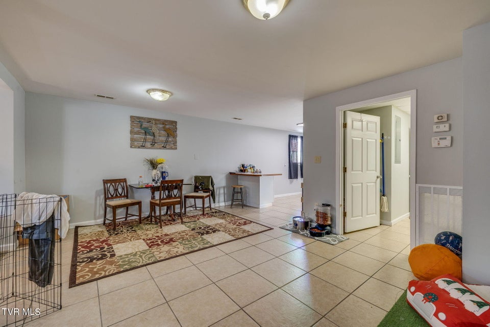 Photo #25: 702 Main Street