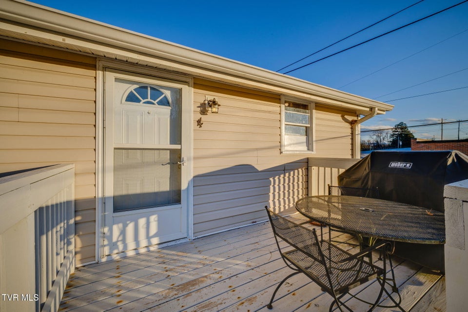 Photo #47: 702 Main Street