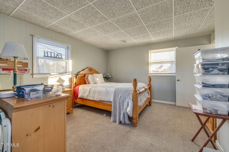 Photo #49: 702 Main Street