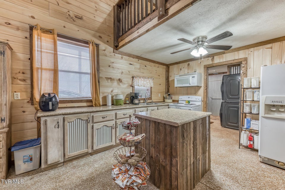 Photo #11: 2435 Houston Valley Road