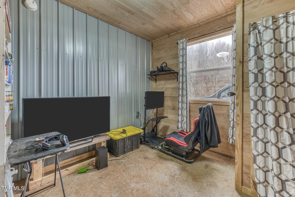 Photo #34: 2435 Houston Valley Road