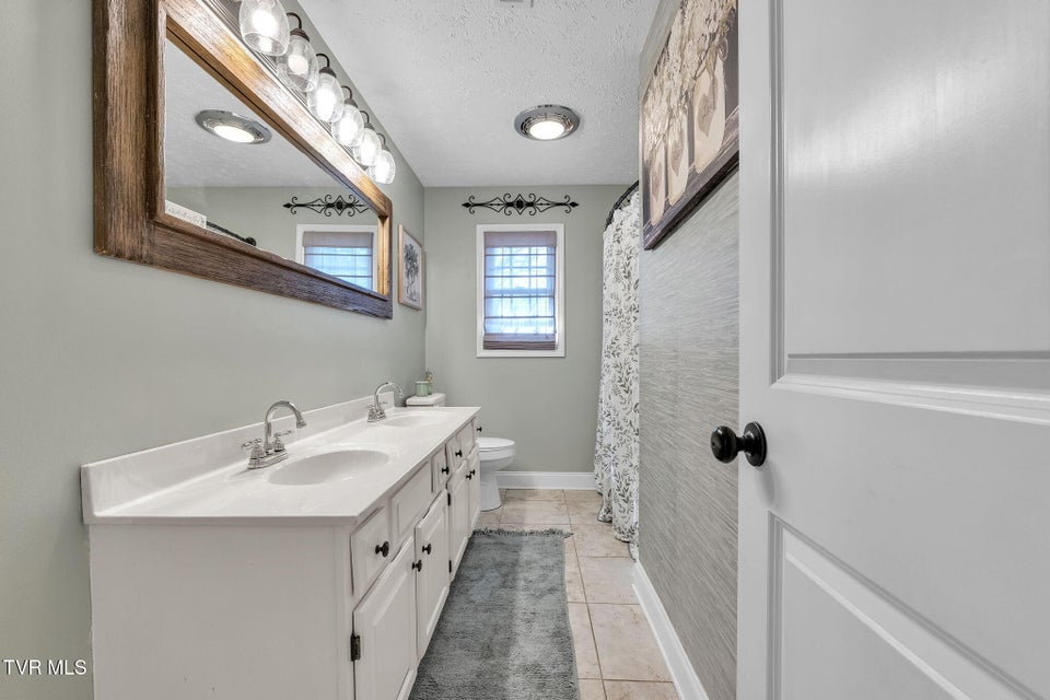 Photo #44: 119 Popular Drive