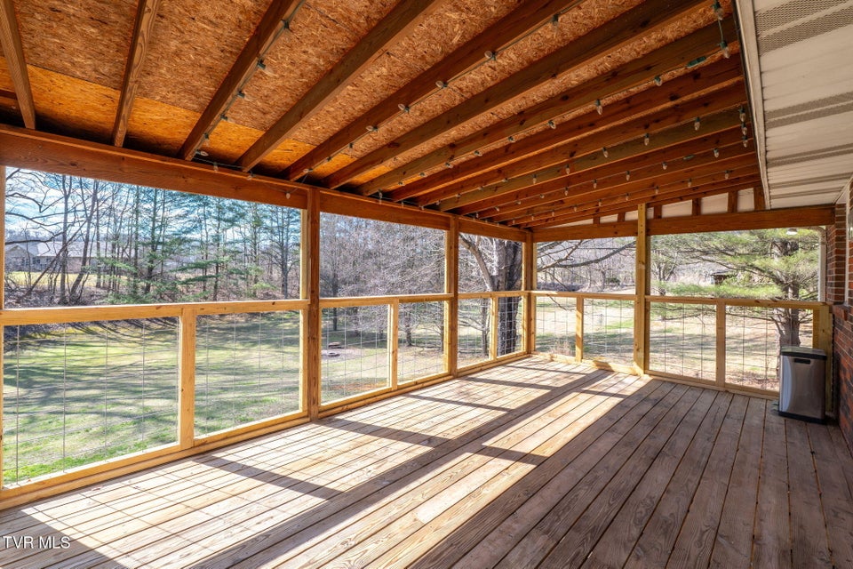 Photo #16: 119 Popular Drive