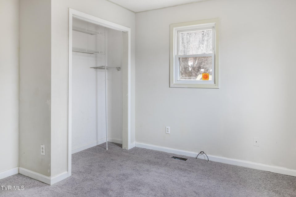 Photo #14: 481 Riverview Drive