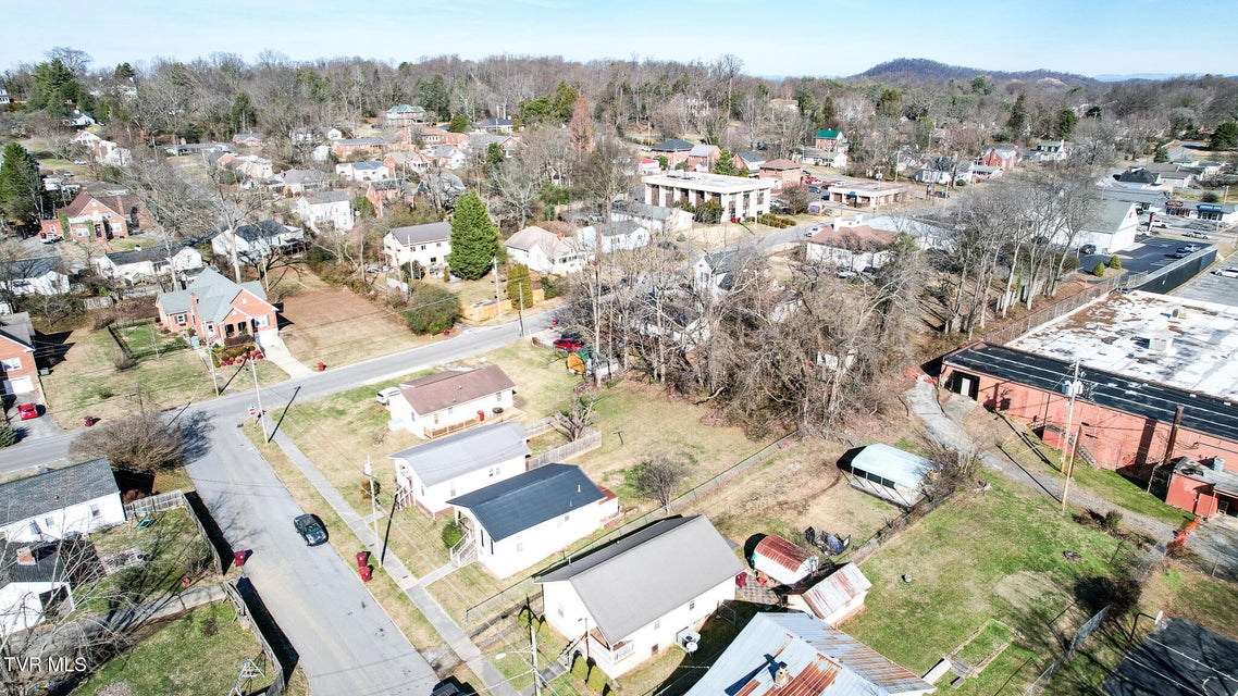 Photo #27: 1008 Boone Street