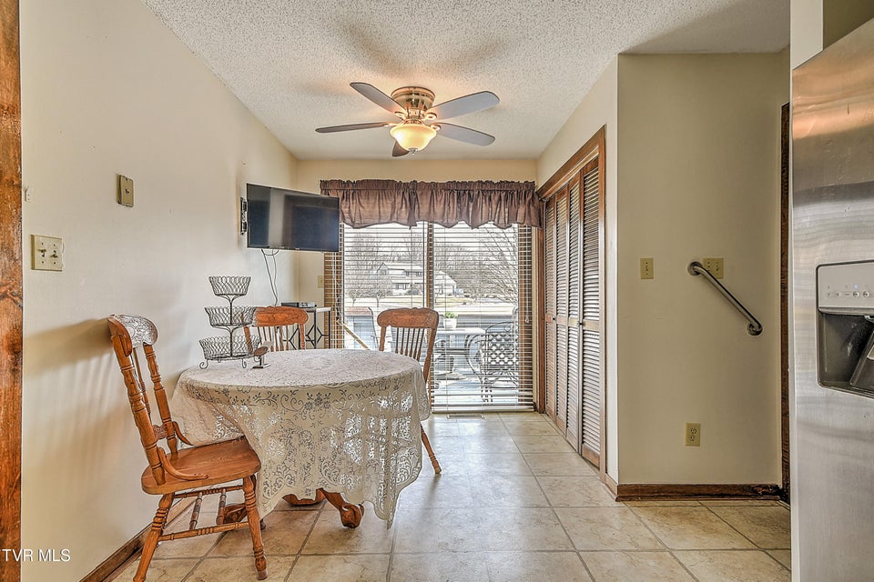 Photo #7: 270 Hampton Drive