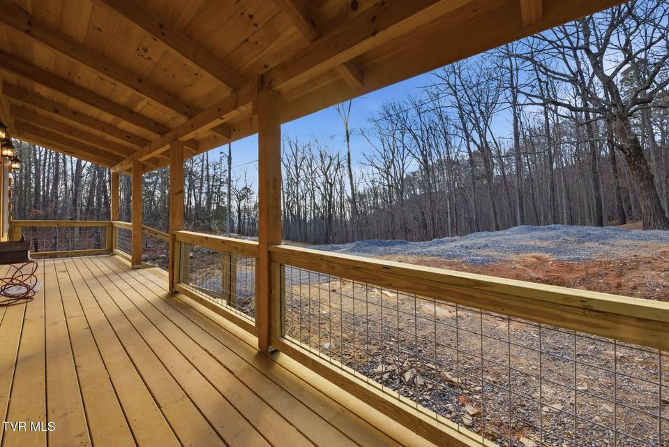 Photo #5: 954 Glasgow Street