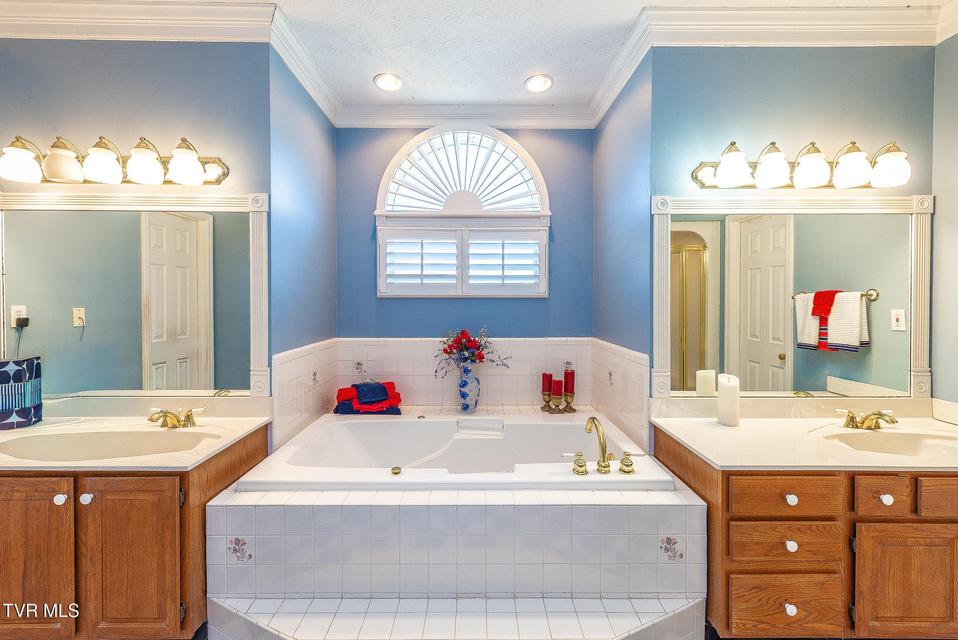 Photo #42: 1091 Haynes Valley Road