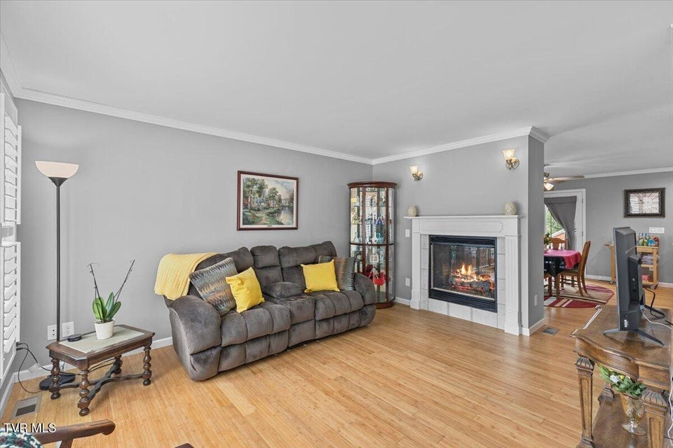 Photo #14: 404 Allen Avenue