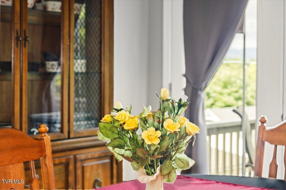 Photo #17: 404 Allen Avenue