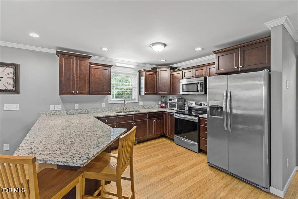 Photo #20: 404 Allen Avenue