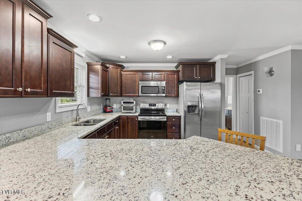 Photo #21: 404 Allen Avenue