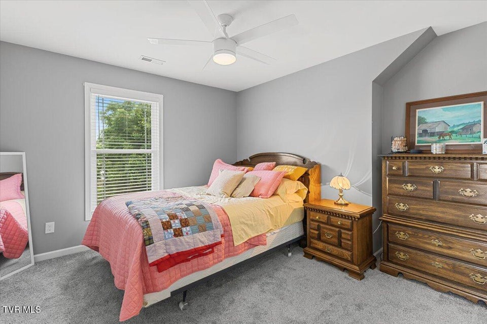 Photo #35: 404 Allen Avenue