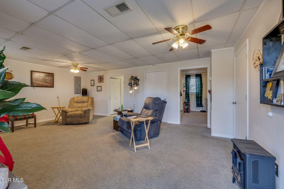 Photo #12: 702 Main Street