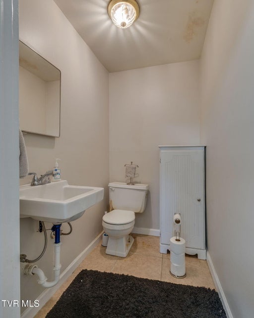 Photo #16: 702 Main Street