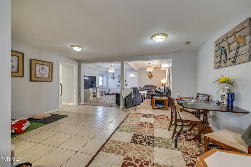 Photo #26: 702 Main Street