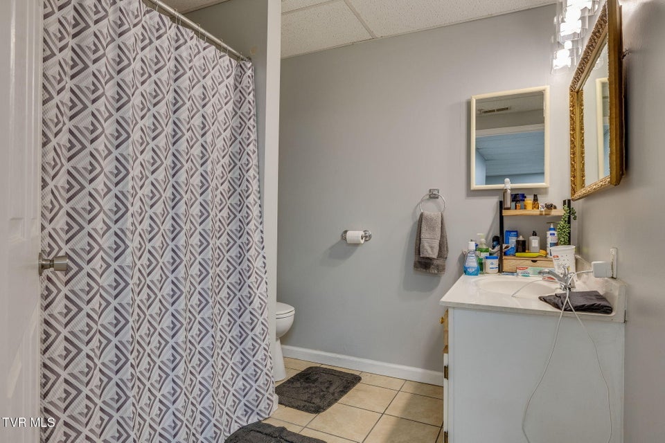 Photo #41: 702 Main Street